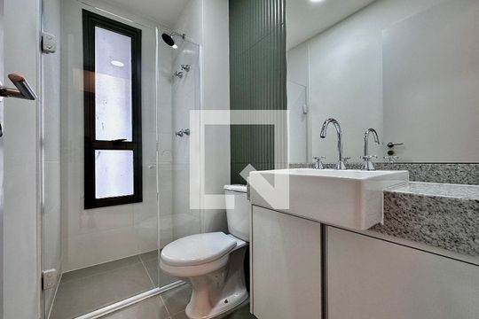 Banheiro Suíte de apartamento à venda com 2 quartos, 59m² em Santo Amaro, São Paulo