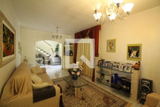 Casa de Condomínio à venda com 4 quartos, 355m² em Taquara, Rio de Janeiro