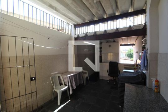 Área de serviço de casa de condomínio à venda com 4 quartos, 355m² em Taquara, Rio de Janeiro