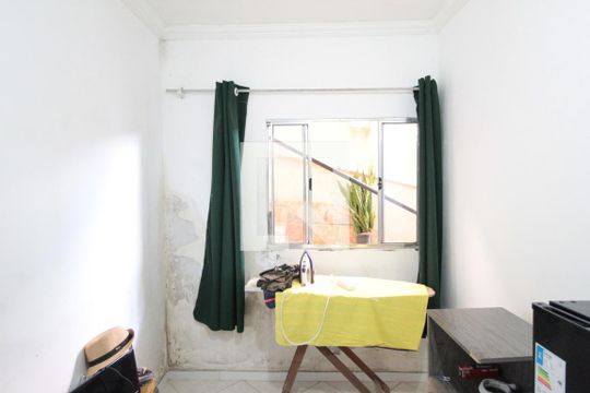 Quarto 3 de casa para alugar com 4 quartos, 360m² em Jardim dos Comerciários, Belo Horizonte