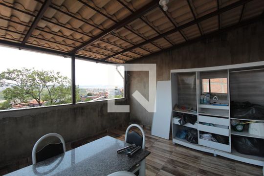 Varanda de casa para alugar com 4 quartos, 360m² em Jardim dos Comerciários, Belo Horizonte