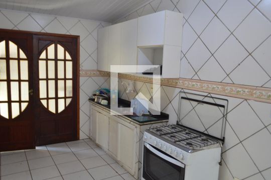 Cozinha de casa de condomínio para alugar com 4 quartos, 360m² em Taquara, Rio de Janeiro