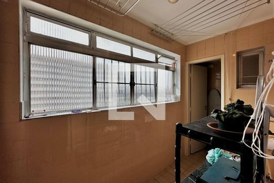 Área de Serviço de apartamento para alugar com 2 quartos, 60m² em Vila Congonhas, São Paulo