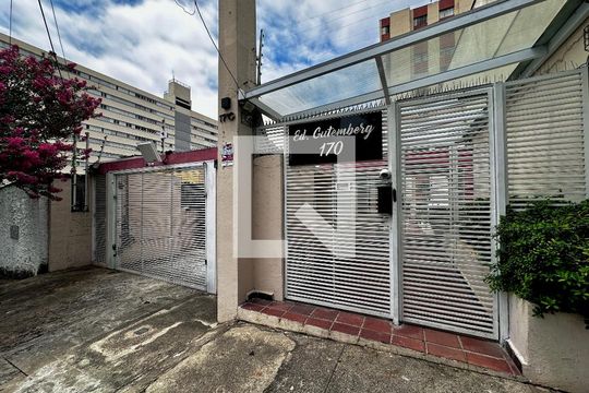 Fachada de apartamento para alugar com 2 quartos, 60m² em Vila Congonhas, São Paulo