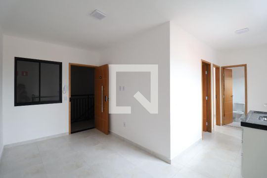 Apartamento para alugar com 2 quartos, 40m² em Vila Germinal, São Paulo