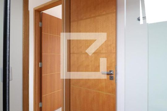 Banheiro de apartamento para alugar com 2 quartos, 40m² em Vila Germinal, São Paulo