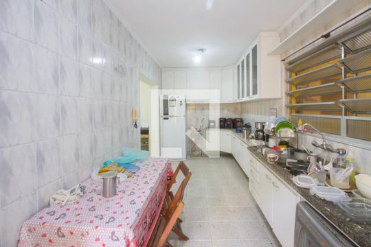 Cozinha de casa à venda com 3 quartos, 250m² em Jardim Germania, São Paulo