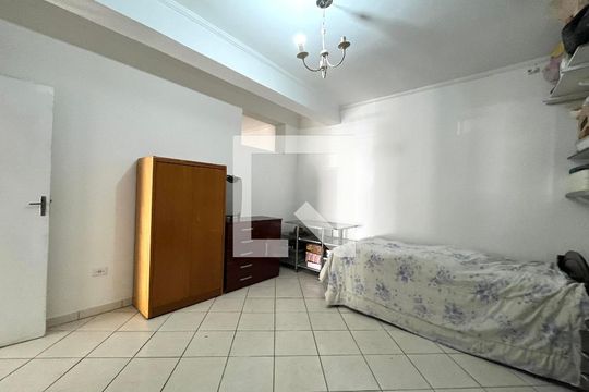 Sala/Quarto de casa para alugar com 2 quartos, 70m² em Vila Guarani (zona Sul), São Paulo