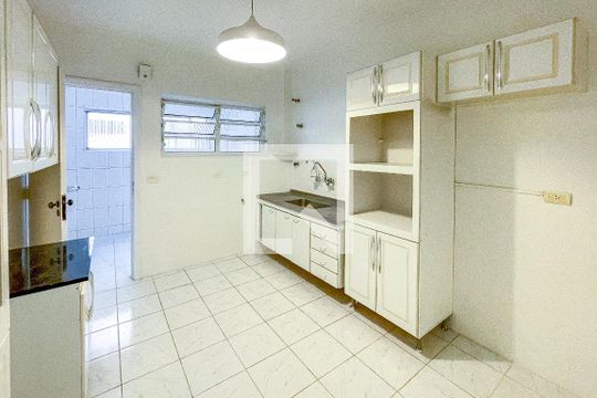 Cozinha de apartamento para alugar com 2 quartos, 100m² em Jardim Paulista, São Paulo