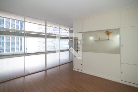 Kitnet/Studio para alugar com 1 quarto, 38m² em Centro Histórico de São Paulo, São Paulo