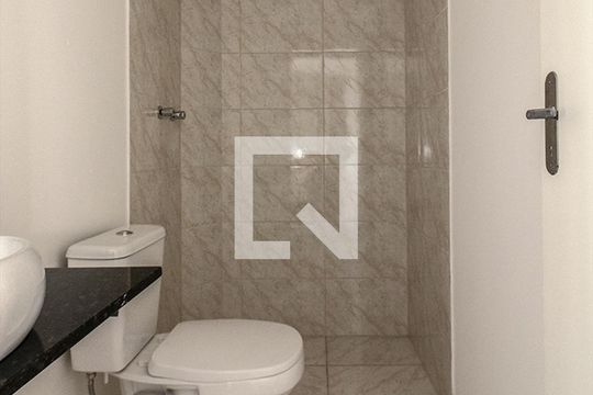 Banheiro Social de apartamento à venda com 2 quartos, 50m² em Vila Moinho Velho, São Paulo