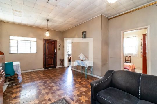 Casa à venda com 3 quartos, 220m² em Parque Peruche, São Paulo