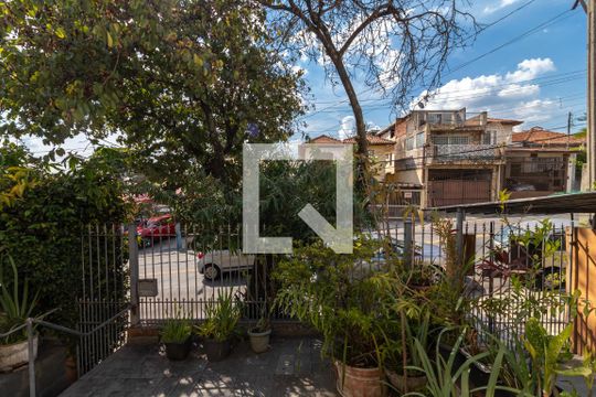 Vista Quarto 3 de casa à venda com 3 quartos, 220m² em Parque Peruche, São Paulo