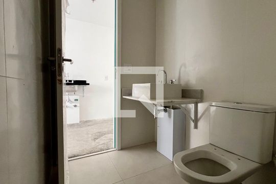 Banheiro de kitnet/studio à venda com 1 quarto, 21m² em Paraíso, São Paulo