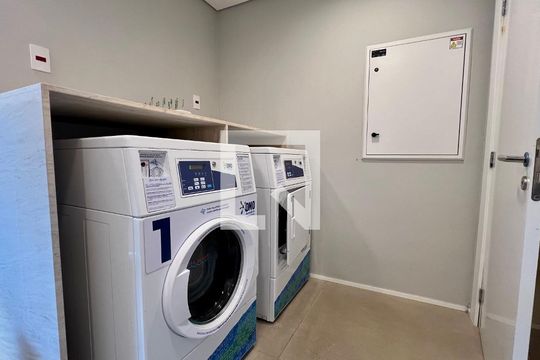 Área comum de kitnet/studio à venda com 1 quarto, 21m² em Paraíso, São Paulo