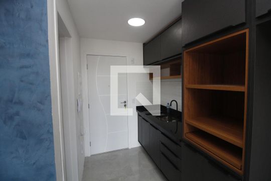 Cozinha de kitnet/studio à venda com 1 quarto, 22m² em Vila Esperança, São Paulo