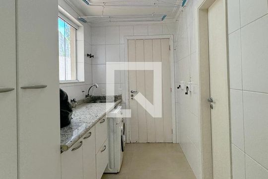 Área de Serviço de casa de condomínio à venda com 4 quartos, 271m² em Residencial Quatro (alphaville), Santana de Parnaíba