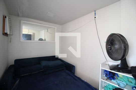 Quarto de kitnet/studio para alugar com 1 quarto, 84m² em Jacarepaguá, Rio de Janeiro