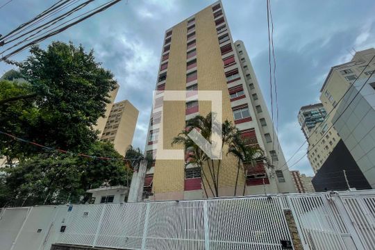 Fachada de apartamento à venda com 3 quartos, 144m² em Pinheiros, São Paulo