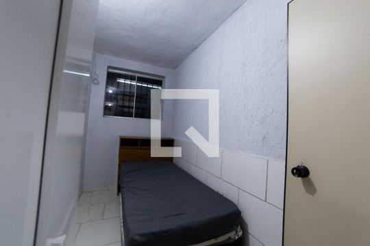 Quarto de kitnet/studio para alugar com 1 quarto, 22m² em Santa Efigênia, Belo Horizonte