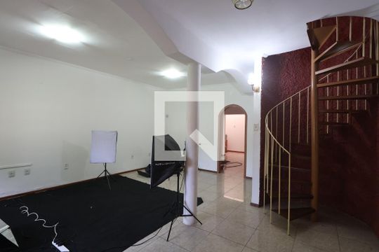 Sala 1 de casa à venda com 3 quartos, 587m² em Nossa Senhora das Gracas, Canoas