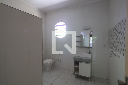 Banheiro da Suíte de casa à venda com 3 quartos, 587m² em Nossa Senhora das Gracas, Canoas