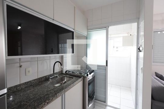 Cozinha de kitnet/studio para alugar com 1 quarto, 39m² em Tatuapé, São Paulo