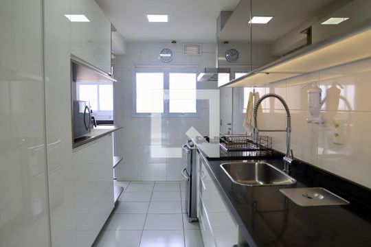 Cozinha de apartamento à venda com 3 quartos, 200m² em Vila Clementino, São Paulo