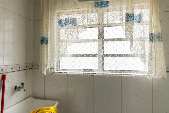 Area de Serviço de apartamento para alugar com 2 quartos, 89m² em Vila Galvão, Guarulhos
