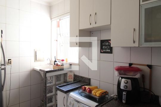 Cozinha de apartamento à venda com 3 quartos, 175m² em Ouro Preto, Belo Horizonte
