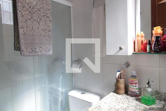Banheiro da Suíte de apartamento à venda com 3 quartos, 175m² em Ouro Preto, Belo Horizonte