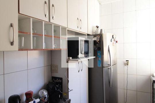 Cozinha de apartamento à venda com 3 quartos, 175m² em Ouro Preto, Belo Horizonte