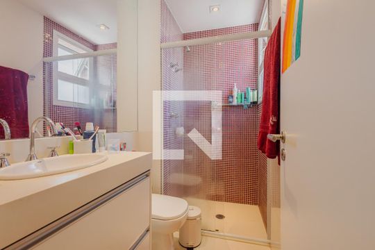 Banheiro da Suíte 1 de apartamento à venda com 3 quartos, 171m² em Paraíso, São Paulo