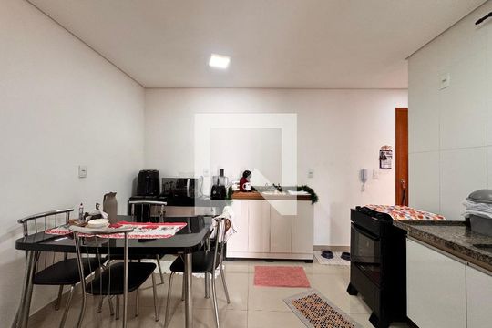 Cozinha de apartamento para alugar com 2 quartos, 44m² em Parque Capuava, Santo André
