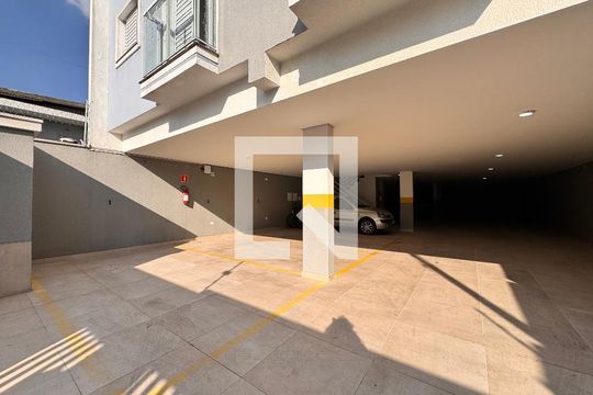 Garagem de apartamento para alugar com 2 quartos, 44m² em Parque Capuava, Santo André