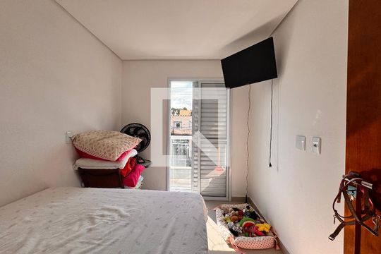 Quarto 1 de apartamento para alugar com 2 quartos, 44m² em Parque Capuava, Santo André