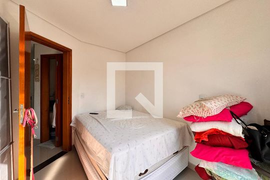 Quarto 1 de apartamento para alugar com 2 quartos, 44m² em Parque Capuava, Santo André