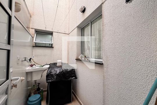 Lavanderia de apartamento para alugar com 2 quartos, 44m² em Parque Capuava, Santo André