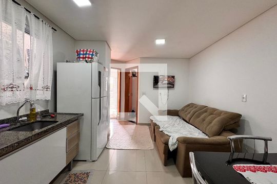 Sala de apartamento para alugar com 2 quartos, 44m² em Parque Capuava, Santo André