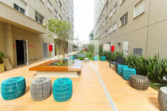 Área Comum de apartamento para alugar com 2 quartos, 39m² em Conjunto Residencial José Bonifácio, São Paulo
