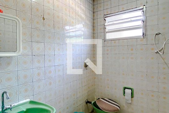 Banheiro (Casa 2) de casa à venda com 4 quartos, 359m² em Vila Formosa, São Paulo