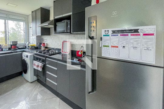 Cozinha de apartamento para alugar com 2 quartos, 41m² em Jardim Boa Vista (zona Oeste), São Paulo