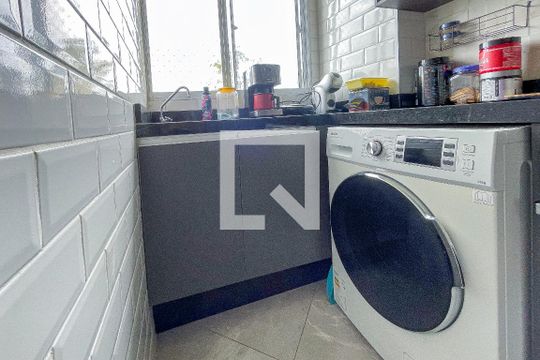 Lavanderia de apartamento para alugar com 2 quartos, 41m² em Jardim Boa Vista (zona Oeste), São Paulo