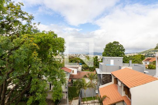 Vista de apartamento à venda com 2 quartos, 115m² em Medianeira, Porto Alegre