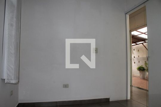 Quarto 1 de casa para alugar com 4 quartos, 140m² em Água Fria, São Paulo