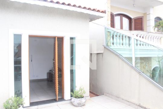Varanda de casa para alugar com 4 quartos, 140m² em Água Fria, São Paulo