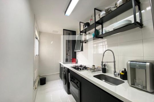 Cozinha e Área de Serviço de apartamento para alugar com 2 quartos, 47m² em Piedade, Rio de Janeiro