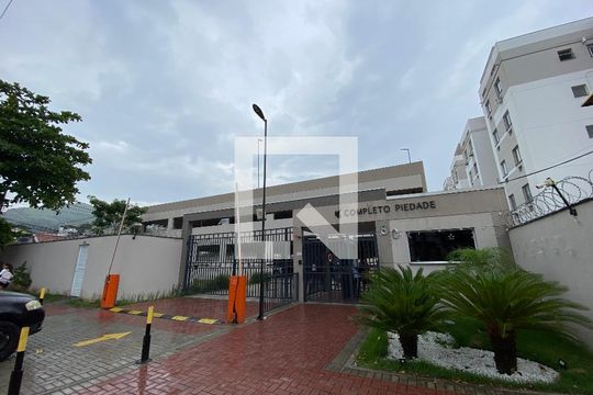 Fachada de apartamento para alugar com 2 quartos, 47m² em Piedade, Rio de Janeiro