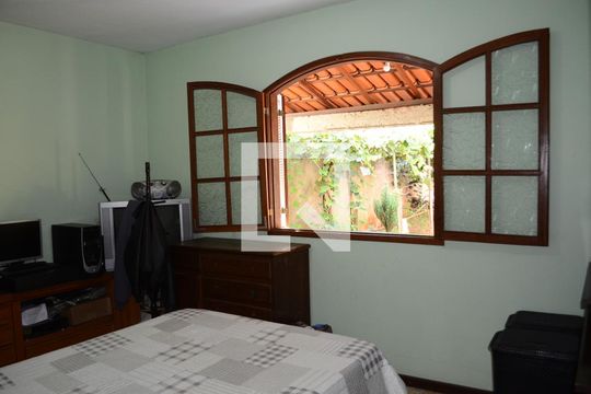 Quarto 1 de casa à venda com 3 quartos, 500m² em Dom Silverio, Belo Horizonte