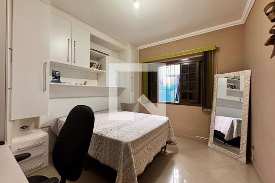Quarto 1 de casa à venda com 3 quartos, 132m² em Parque São Vicente, Mauá